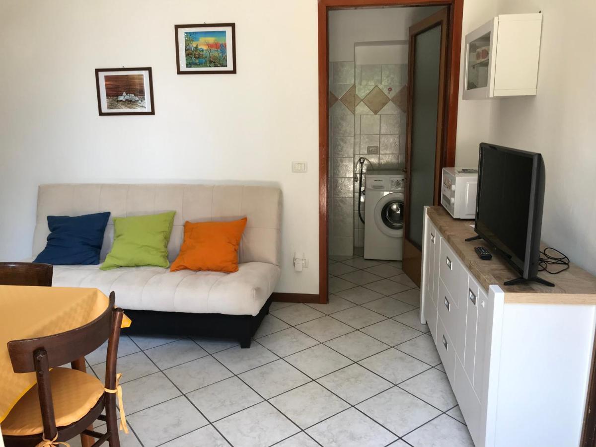 Villa Ombrosa Nebbiuno Luaran gambar
