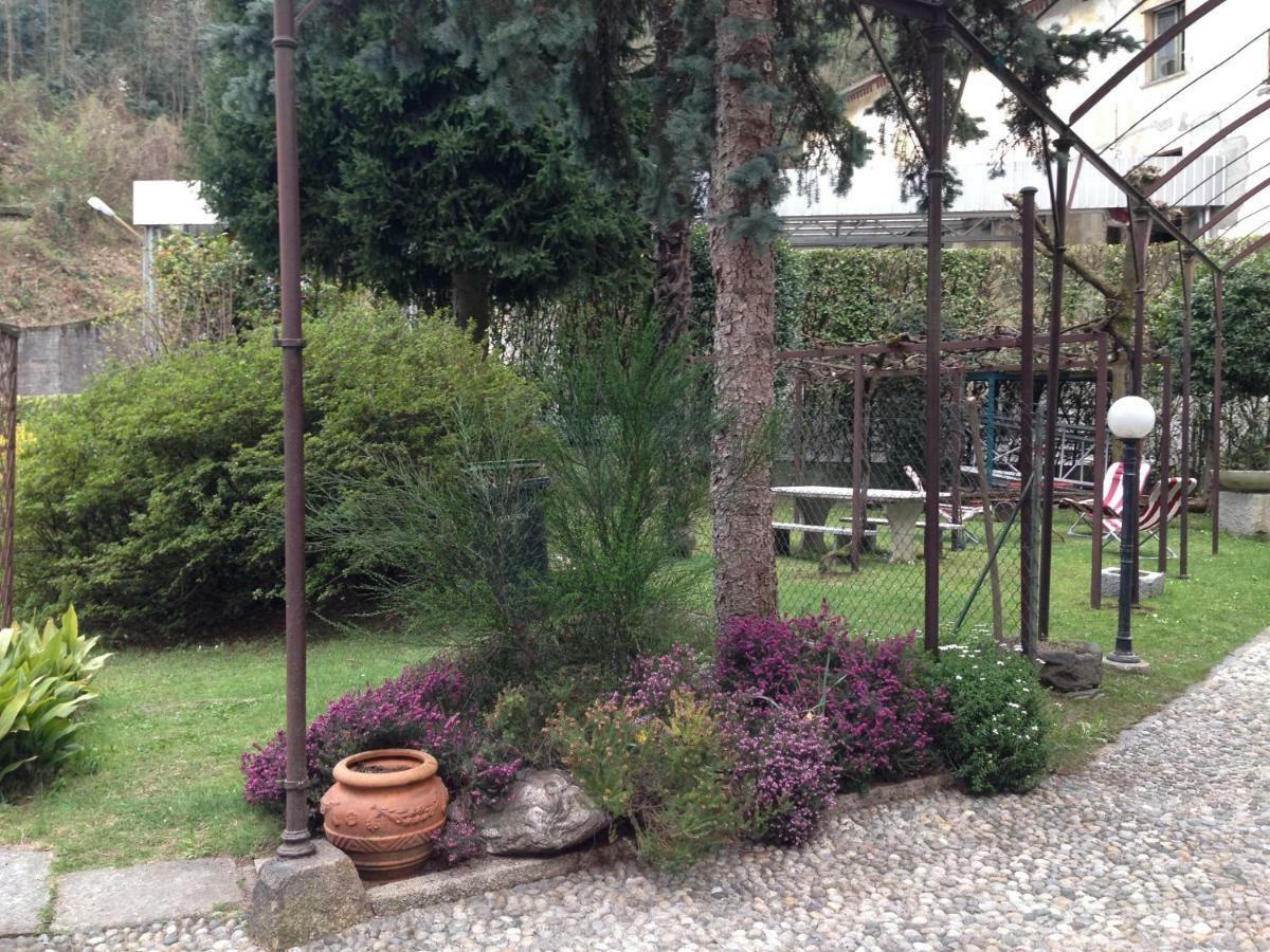 Villa Ombrosa Nebbiuno Luaran gambar