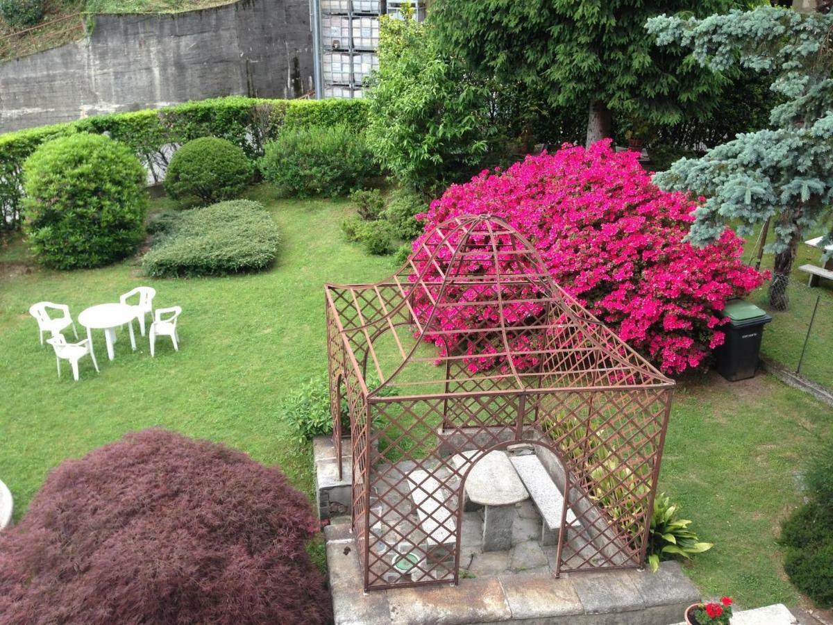 Villa Ombrosa Nebbiuno Luaran gambar
