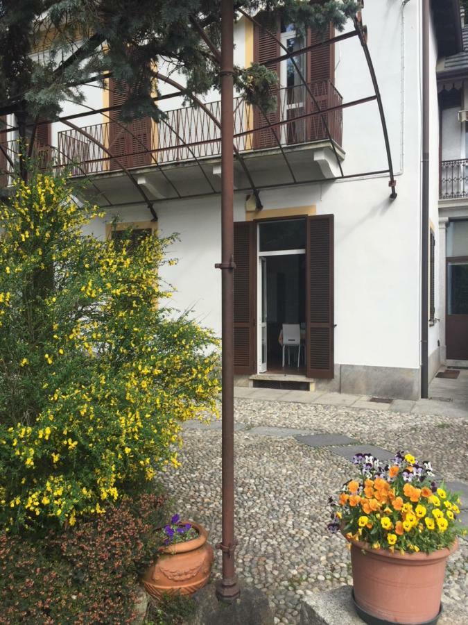 Villa Ombrosa Nebbiuno Luaran gambar